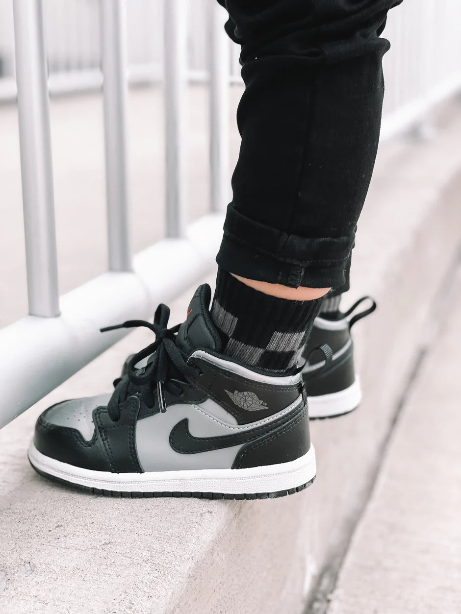 KICKIN' IT UP SOCKS BLACK CHECKERED