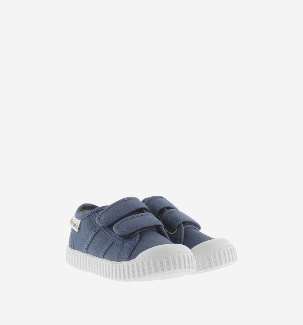 Canvas Strap Basketball Shoes || Jeans
