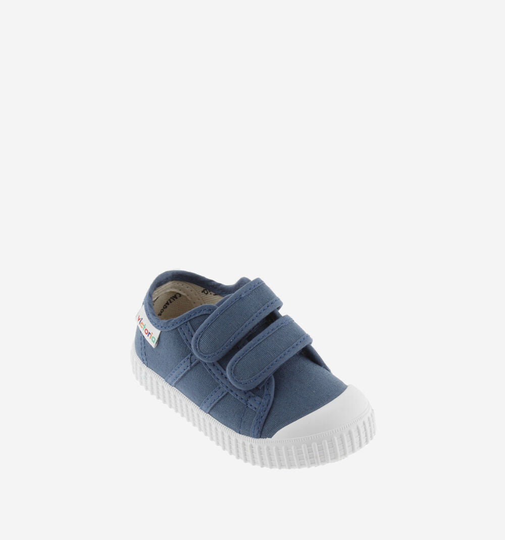 Canvas Strap Basketball Shoes || Jeans