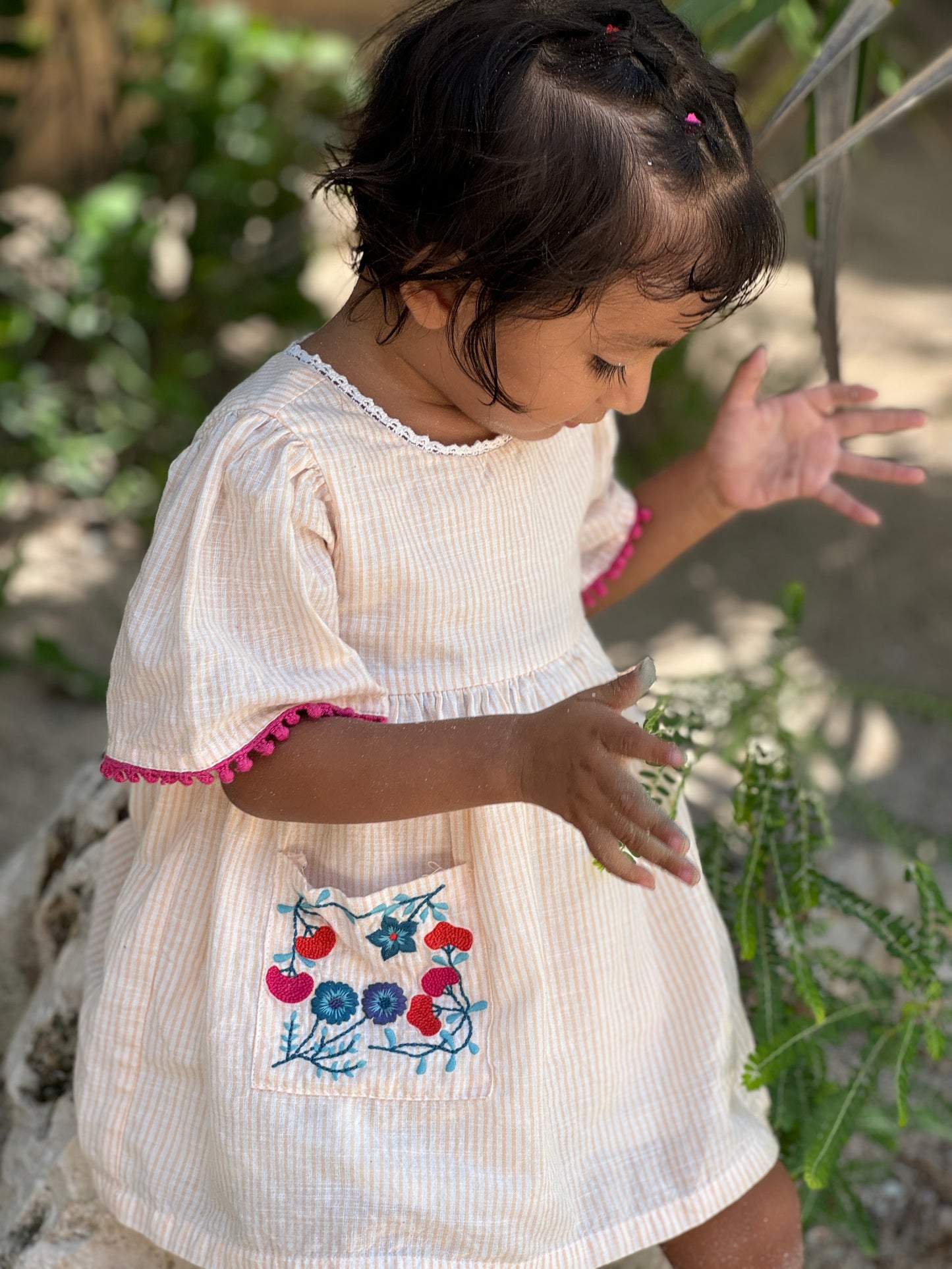 Flower Pocket Dress