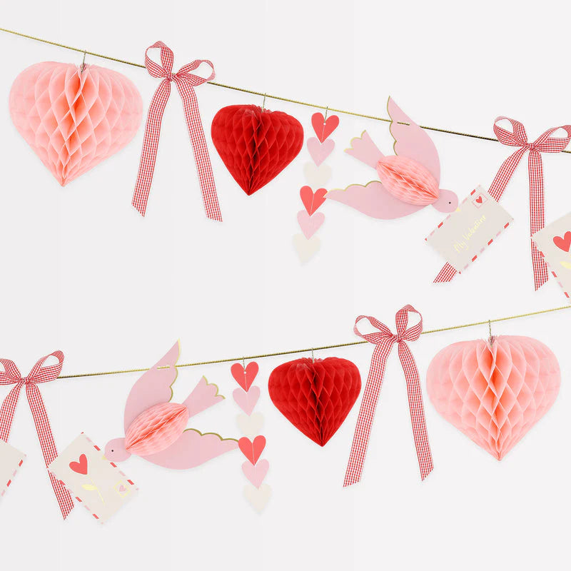 Lovebirds Garland