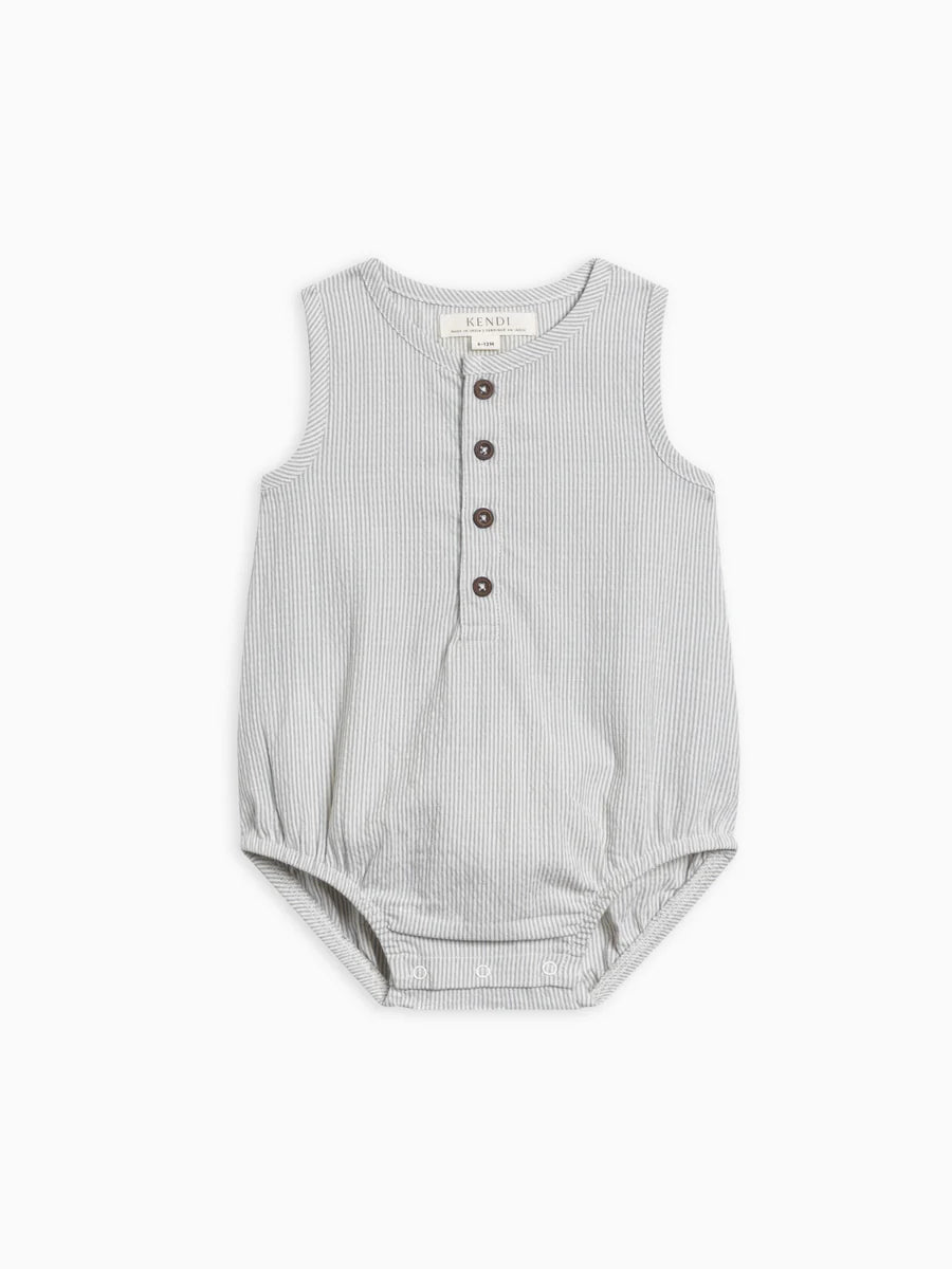 WREN SEERSUCKER BUBBLE ROMPER SHORE STRIPE MIST